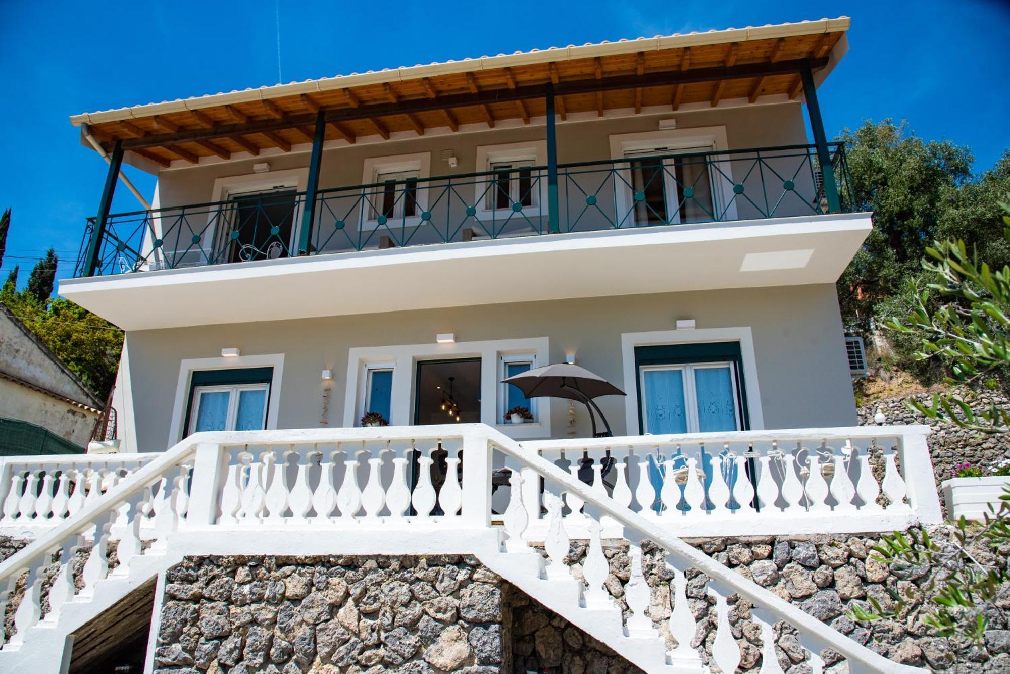 Nausika Corfu Case de vacanță